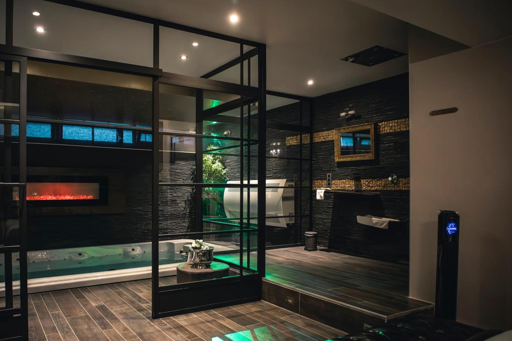 ספרימונט Suite Wellness מראה חיצוני תמונה